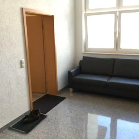 Business Apartment *